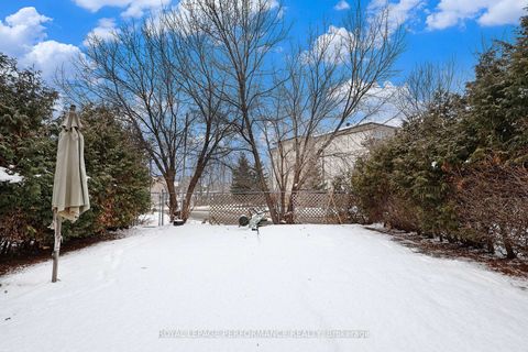 Photo 30 at 6349 St Louis Drive, Hiawatha Park/Convent Glen, Orleans