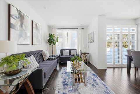 Photo 12 at 418 Rochefort Circle, Avalon West, Orleans