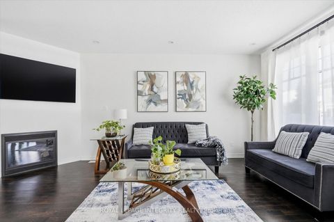 Photo 13 at 418 Rochefort Circle, Avalon West, Orleans