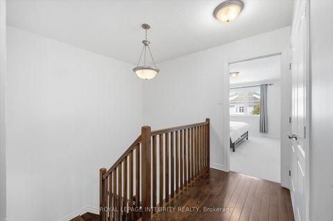 Photo 16 at 418 Rochefort Circle, Avalon West, Orleans