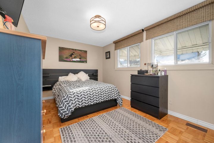 Photo 16 at 19 Lambert Drive, Nepean (Sheahan Estates/Trend Village), Ottawa