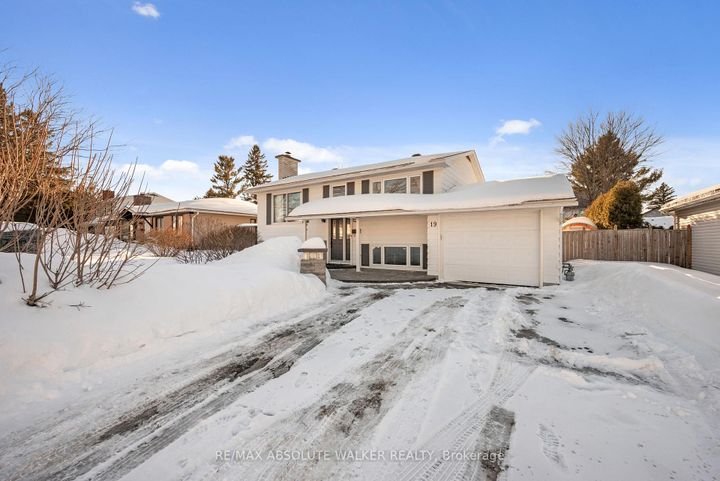 Photo 36 at 19 Lambert Drive, Nepean (Sheahan Estates/Trend Village), Ottawa
