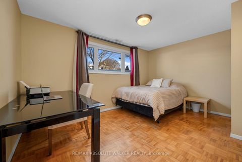 Photo 24 at 19 Lambert Drive, Nepean (Sheahan Estates/Trend Village), Ottawa