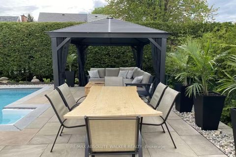 Photo 31 at 19 Lambert Drive, Nepean (Sheahan Estates/Trend Village), Ottawa