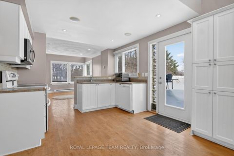 Photo 8 at 5965 Rideau Valley Drive N, Manotick South to Roger Stevens, Manotick