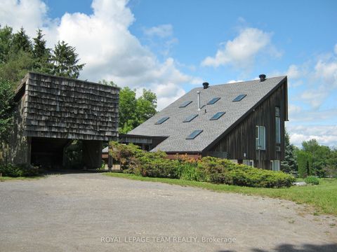 Photo 25 at 5965 Rideau Valley Drive N, Manotick South to Roger Stevens, Manotick