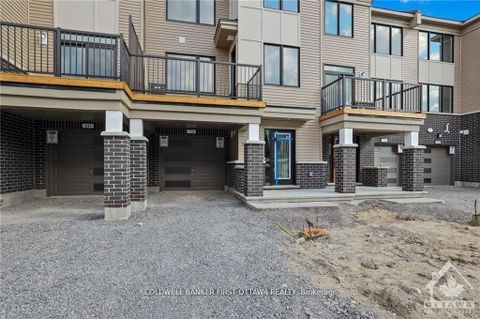 Photo 2 at 78 BALLINORA Lane, Stittsville (North), Stittsville