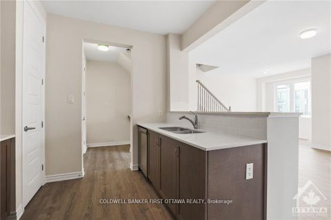 Photo 10 at 78 BALLINORA Lane, Stittsville (North), Stittsville