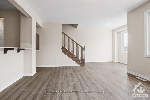 Photo 12 at 78 BALLINORA Lane, Stittsville (North), Stittsville