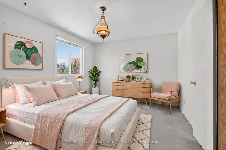 Photo 32 at D - 116 Valley Stream Drive, Nepean (Leslie Park), Ottawa