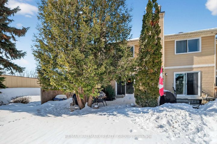 Photo 44 at D - 116 Valley Stream Drive, Nepean (Leslie Park), Ottawa