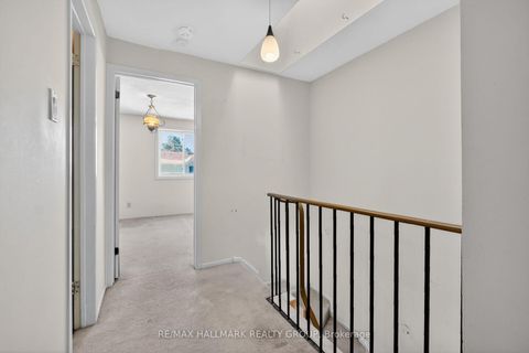 Photo 25 at D - 116 Valley Stream Drive, Nepean (Leslie Park), Ottawa