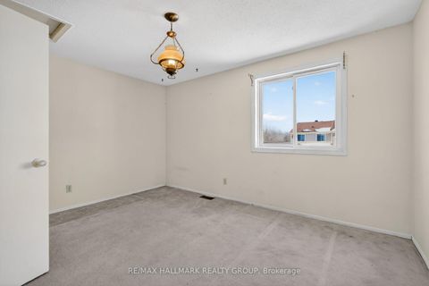 Photo 34 at D - 116 Valley Stream Drive, Nepean (Leslie Park), Ottawa