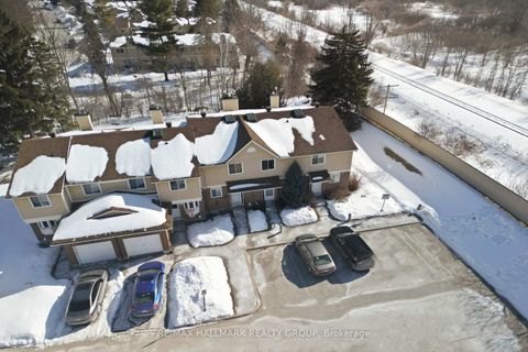 Photo 46 at D - 116 Valley Stream Drive, Nepean (Leslie Park), Ottawa