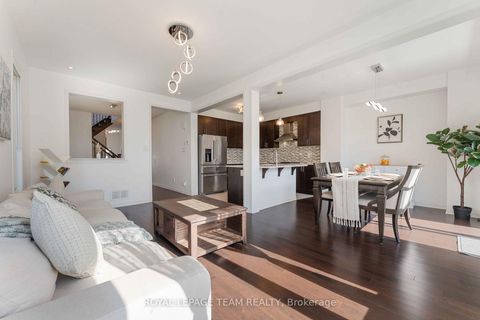 Photo 6 at 359 Melodie Street, Mer Bleue/Bradley Estates/Anderson Park, Orleans