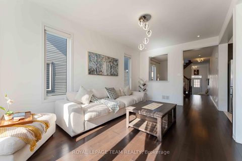 Photo 7 at 359 Melodie Street, Mer Bleue/Bradley Estates/Anderson Park, Orleans