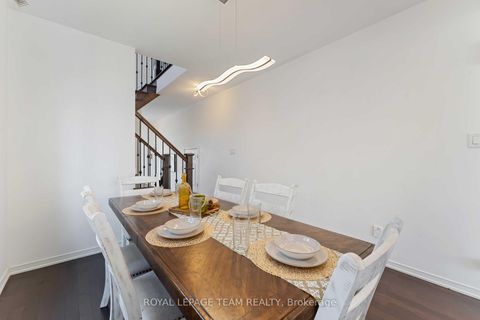 Photo 16 at 359 Melodie Street, Mer Bleue/Bradley Estates/Anderson Park, Orleans