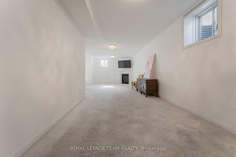 Photo 38 at 359 Melodie Street, Mer Bleue/Bradley Estates/Anderson Park, Orleans