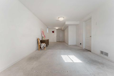 Photo 39 at 359 Melodie Street, Mer Bleue/Bradley Estates/Anderson Park, Orleans