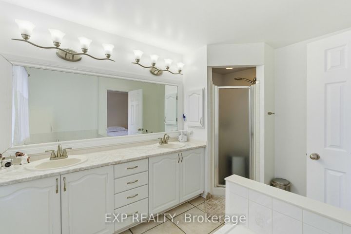 Photo 21 at 92 Stonebriar Drive, Nepean (Centrepointe), Ottawa