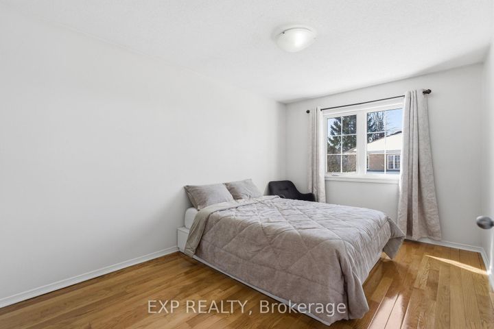 Photo 24 at 92 Stonebriar Drive, Nepean (Centrepointe), Ottawa