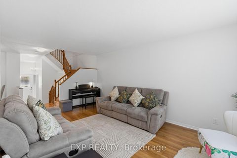 Photo 15 at 92 Stonebriar Drive, Nepean (Centrepointe), Ottawa