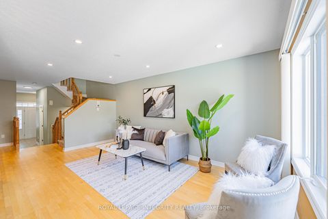 Photo 7 at 313 GLENBRAE Avenue, Morgan's Grant/South March, Kanata