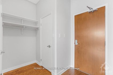 Photo 7 at 109 - 310 Centrum Boulevard, Bilberry Creek/Queenswood Heights, Orleans