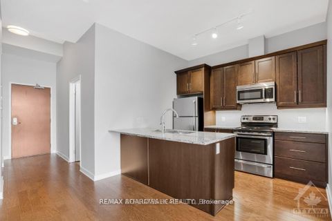 Photo 8 at 109 - 310 Centrum Boulevard, Bilberry Creek/Queenswood Heights, Orleans