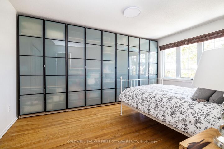 Photo 18 at 309 Kintyre Private, Nepean (Carleton Square), Ottawa