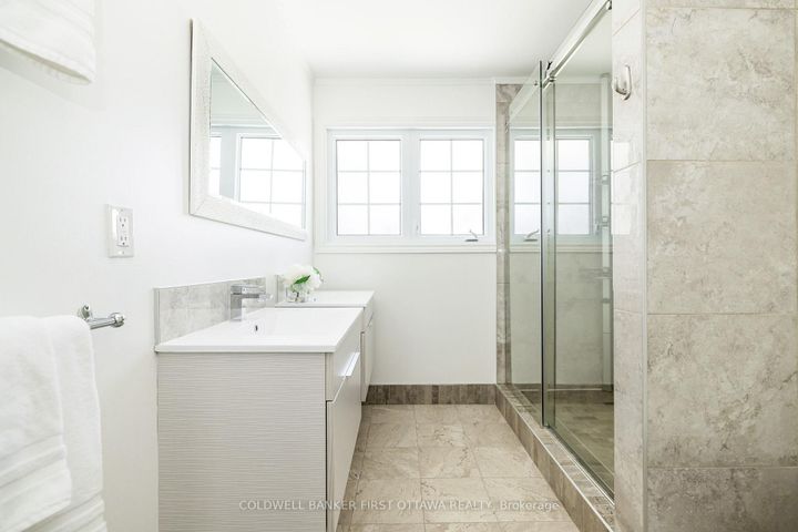 Photo 21 at 309 Kintyre Private, Nepean (Carleton Square), Ottawa