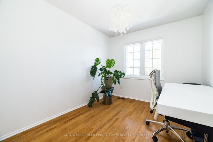 Photo 23 at 309 Kintyre Private, Nepean (Carleton Square), Ottawa