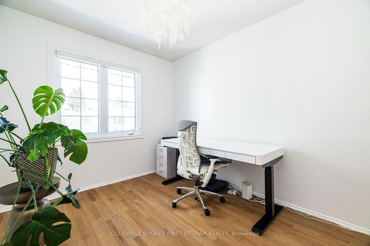 Photo 24 at 309 Kintyre Private, Nepean (Carleton Square), Ottawa