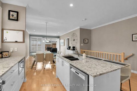 Photo 6 at 176 Minoterie Ridge, Camelot, Orleans