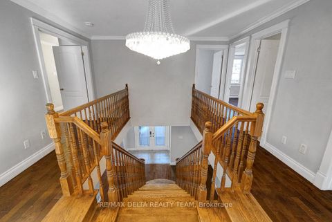 Photo 5 at 1662 Hunters Run Drive W, Chapel Hill, Orleans