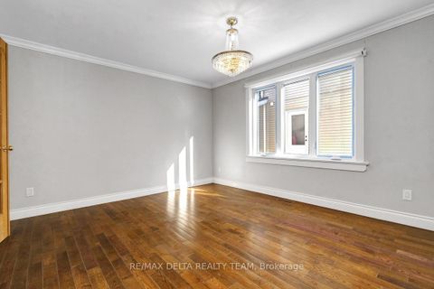 Photo 8 at 1662 Hunters Run Drive W, Chapel Hill, Orleans