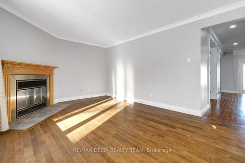 Photo 20 at 1662 Hunters Run Drive W, Chapel Hill, Orleans