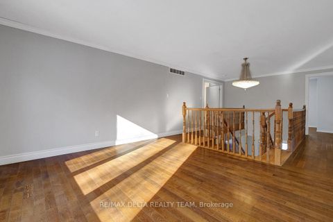 Photo 27 at 1662 Hunters Run Drive W, Chapel Hill, Orleans