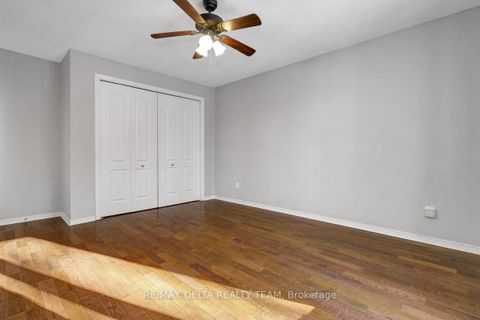 Photo 36 at 1662 Hunters Run Drive W, Chapel Hill, Orleans