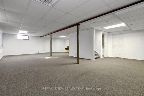 Photo 42 at 1662 Hunters Run Drive W, Chapel Hill, Orleans