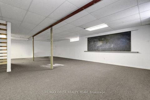 Photo 44 at 1662 Hunters Run Drive W, Chapel Hill, Orleans