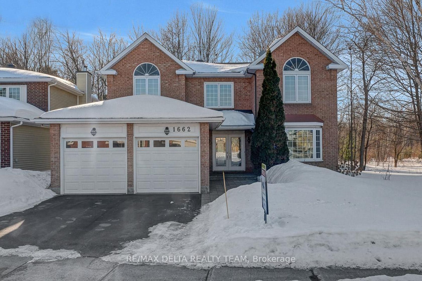 1662 Hunters Run Drive W, Chapel Hill, Orleans 2