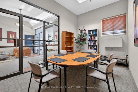 Photo 2 at 705 - 141 Somerset Street W, Ottawa Centre/Golden Triangle, Ottawa Centre