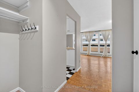 Photo 6 at 705 - 141 Somerset Street W, Ottawa Centre/Golden Triangle, Ottawa Centre
