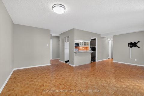 Photo 13 at 705 - 141 Somerset Street W, Ottawa Centre/Golden Triangle, Ottawa Centre