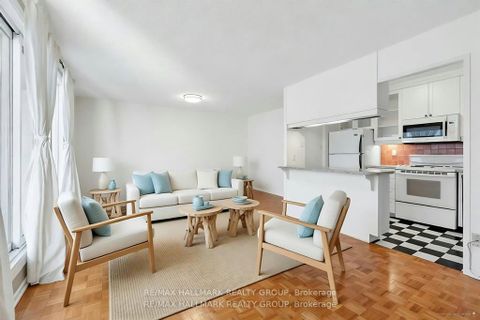 Photo 20 at 705 - 141 Somerset Street W, Ottawa Centre/Golden Triangle, Ottawa Centre