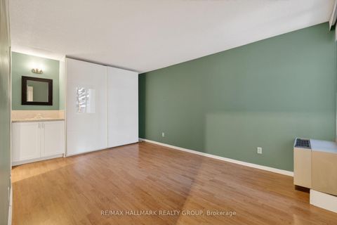 Photo 35 at 705 - 141 Somerset Street W, Ottawa Centre/Golden Triangle, Ottawa Centre