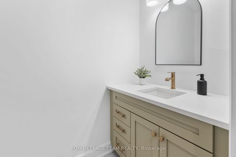 Photo 13 at 734 TAILSLIDE Private, Huntley Ward (South East), Carp