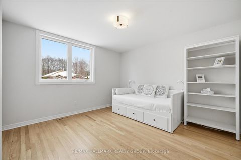 Photo 31 at 1660 Country Walk Drive, Chapel Hill, Orleans