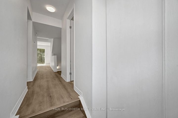 Photo 3 at 148 Bentbrook Crescent, Nepean (Heritage Park), Ottawa